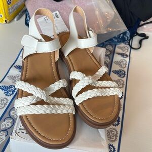 Little girls white sandals new, never worn